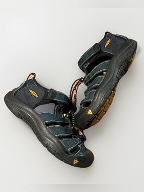 Keen Kids 1 Blue Waterproof Sandal - Newport Youth Size 1 Summer 20 cm